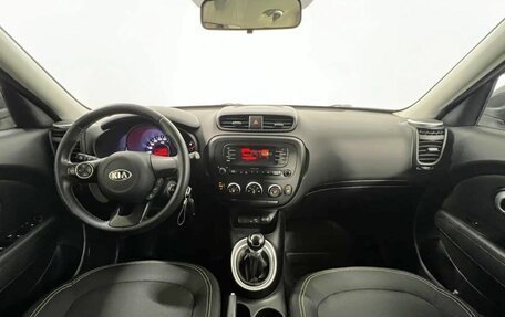 KIA Soul II рестайлинг, 2015 год, 1 270 000 рублей, 14 фотография