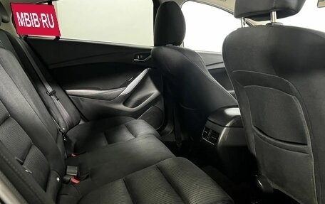 Mazda 6, 2017 год, 1 700 000 рублей, 12 фотография