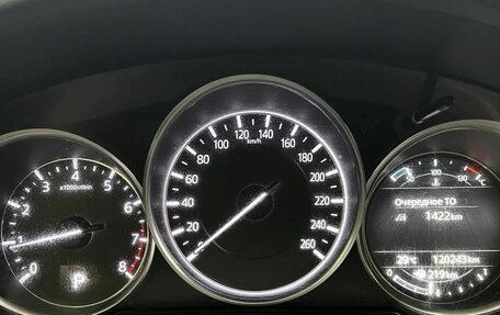 Mazda 6, 2017 год, 1 700 000 рублей, 18 фотография