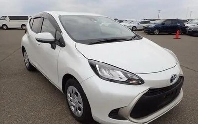 Toyota Aqua, 2023 год, 1 423 000 рублей, 1 фотография