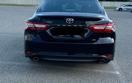 Toyota Camry, 2020 год, 3 750 000 рублей, 3 фотография