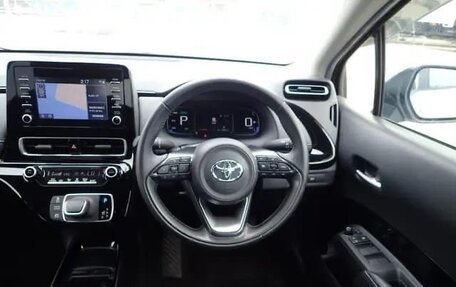 Toyota Aqua, 2023 год, 1 423 000 рублей, 6 фотография
