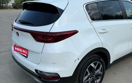 KIA Sportage IV рестайлинг, 2020 год, 2 600 000 рублей, 11 фотография