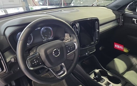 Volvo XC40 I, 2022 год, 6 898 602 рублей, 8 фотография
