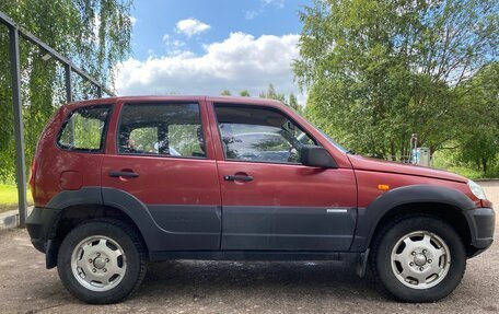 Chevrolet Niva I рестайлинг, 2010 год, 480 000 рублей, 6 фотография
