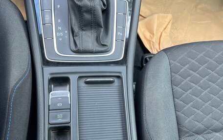 Volkswagen Golf VII, 2018 год, 1 750 000 рублей, 7 фотография