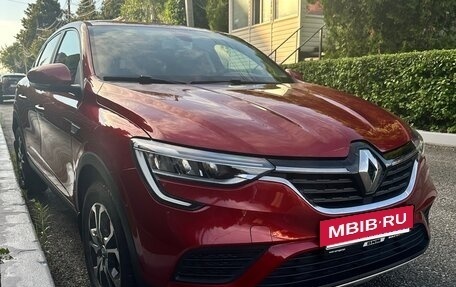 Renault Arkana I, 2021 год, 1 660 000 рублей, 5 фотография