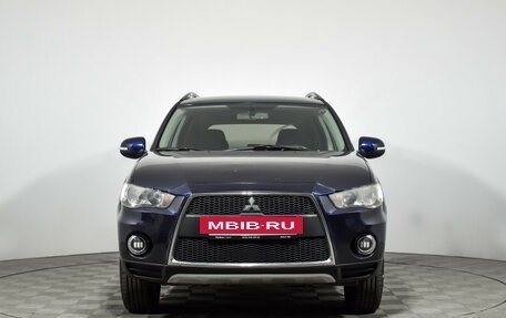 Mitsubishi Outlander III рестайлинг 3, 2011 год, 900 000 рублей, 3 фотография