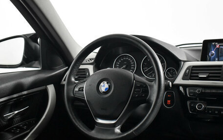 BMW 3 серия, 2015 год, 1 390 000 рублей, 16 фотография