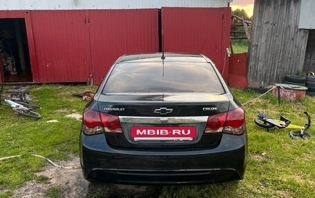 Chevrolet Cruze II, 2014 год, 700 000 рублей, 2 фотография