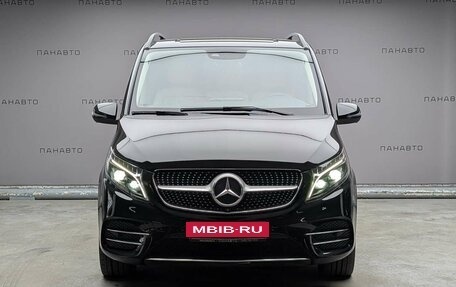 Mercedes-Benz V-Класс, 2022 год, 7 449 000 рублей, 2 фотография
