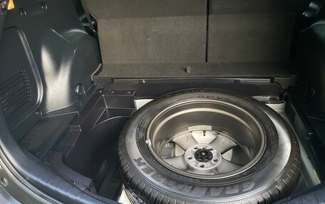 Toyota RAV4, 2015 год, 1 900 000 рублей, 24 фотография
