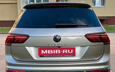 Volkswagen Tiguan II, 2021 год, 3 230 000 рублей, 6 фотография
