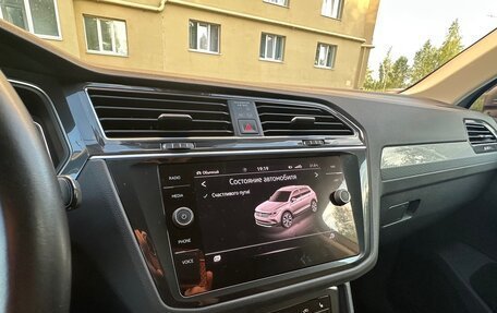Volkswagen Tiguan II, 2021 год, 3 230 000 рублей, 15 фотография