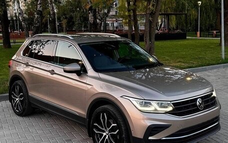 Volkswagen Tiguan II, 2021 год, 3 230 000 рублей, 26 фотография
