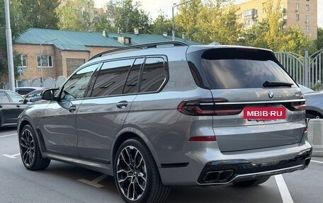BMW X7, 2022 год, 10 400 000 рублей, 4 фотография