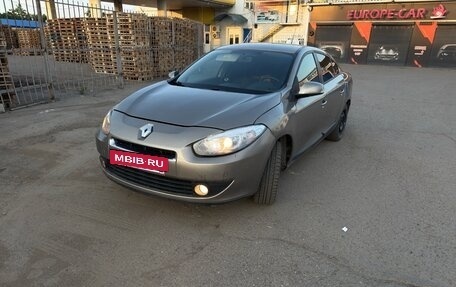 Renault Fluence I, 2012 год, 550 000 рублей, 2 фотография
