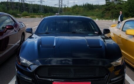 Ford Mustang VI рестайлинг, 2020 год, 3 200 000 рублей, 1 фотография