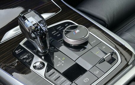 BMW X7, 2020 год, 7 400 000 рублей, 14 фотография