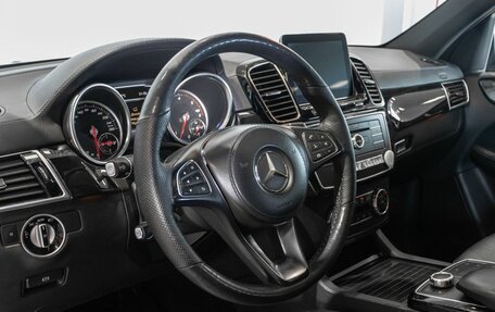 Mercedes-Benz GLS, 2016 год, 4 400 000 рублей, 5 фотография