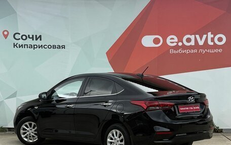 Hyundai Solaris II рестайлинг, 2018 год, 1 350 000 рублей, 6 фотография
