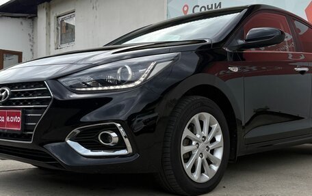 Hyundai Solaris II рестайлинг, 2018 год, 1 350 000 рублей, 7 фотография