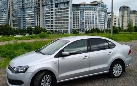 Volkswagen Polo VI (EU Market), 2012 год, 700 000 рублей, 7 фотография
