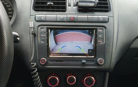 Volkswagen Polo VI (EU Market), 2012 год, 700 000 рублей, 21 фотография