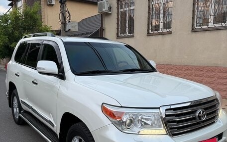 Toyota Land Cruiser 200, 2013 год, 4 650 000 рублей, 3 фотография