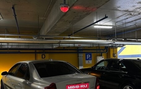Volvo S80 II рестайлинг 2, 2001 год, 330 000 рублей, 2 фотография