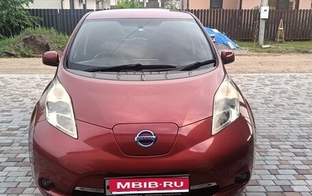 Nissan Leaf I, 2013 год, 790 000 рублей, 1 фотография