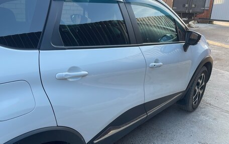 Renault Kaptur I рестайлинг, 2016 год, 1 350 000 рублей, 3 фотография
