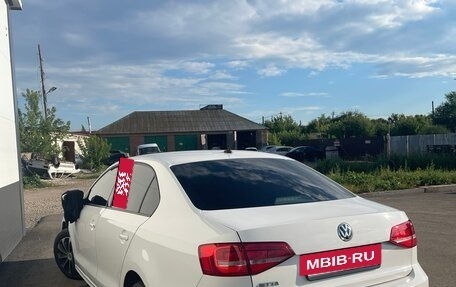Volkswagen Jetta VI, 2015 год, 850 000 рублей, 3 фотография
