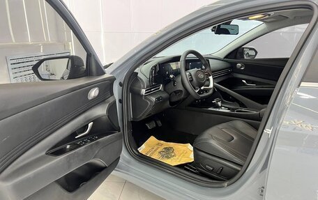 Hyundai Elantra, 2023 год, 1 500 000 рублей, 7 фотография