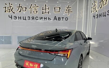 Hyundai Elantra, 2023 год, 1 500 000 рублей, 4 фотография