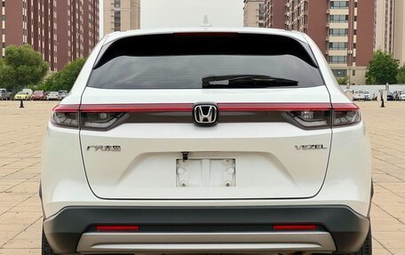 Honda Vezel, 2023 год, 1 770 000 рублей, 5 фотография