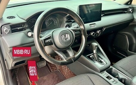 Honda Vezel, 2023 год, 1 770 000 рублей, 8 фотография