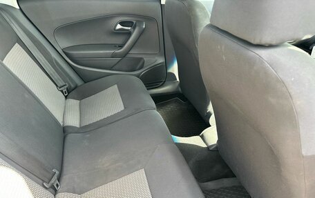 Volkswagen Polo VI (EU Market), 2013 год, 750 000 рублей, 23 фотография