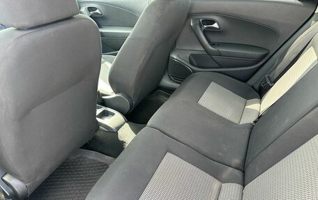 Volkswagen Polo VI (EU Market), 2013 год, 750 000 рублей, 21 фотография