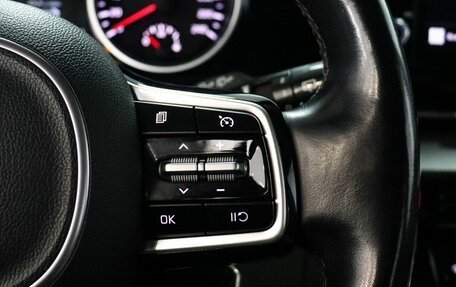 KIA Carnival, 2021 год, 3 150 000 рублей, 15 фотография