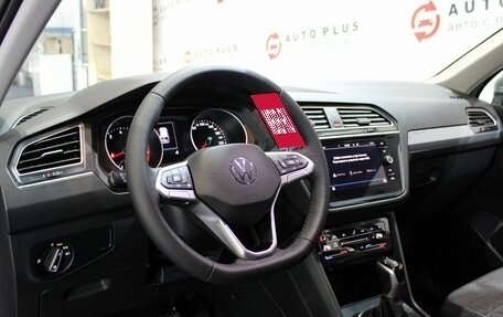 Volkswagen Tiguan II, 2020 год, 3 195 000 рублей, 7 фотография