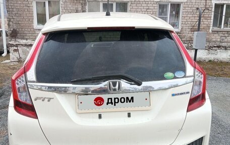 Honda Fit III, 2014 год, 690 000 рублей, 4 фотография