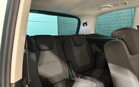 Volkswagen Sharan II, 2011 год, 1 445 000 рублей, 14 фотография