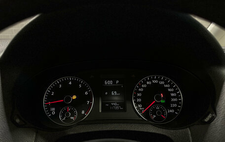 Volkswagen Sharan II, 2011 год, 1 445 000 рублей, 24 фотография