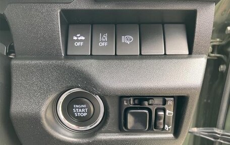 Suzuki Jimny, 2021 год, 1 185 000 рублей, 13 фотография