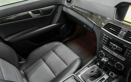 Mercedes-Benz C-Класс, 2011 год, 1 400 000 рублей, 13 фотография