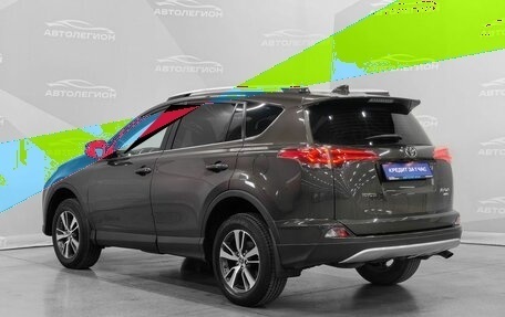 Toyota RAV4, 2018 год, 2 650 000 рублей, 3 фотография