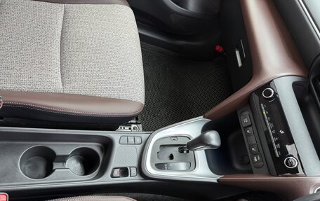 Toyota Yaris Cross, 2022 год, 1 750 000 рублей, 6 фотография