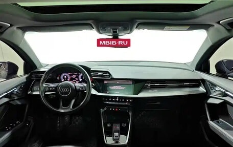 Audi A3, 2023 год, 1 800 000 рублей, 10 фотография