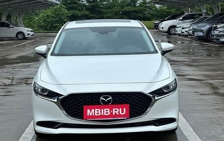 Mazda 3, 2022 год, 1 350 000 рублей, 2 фотография